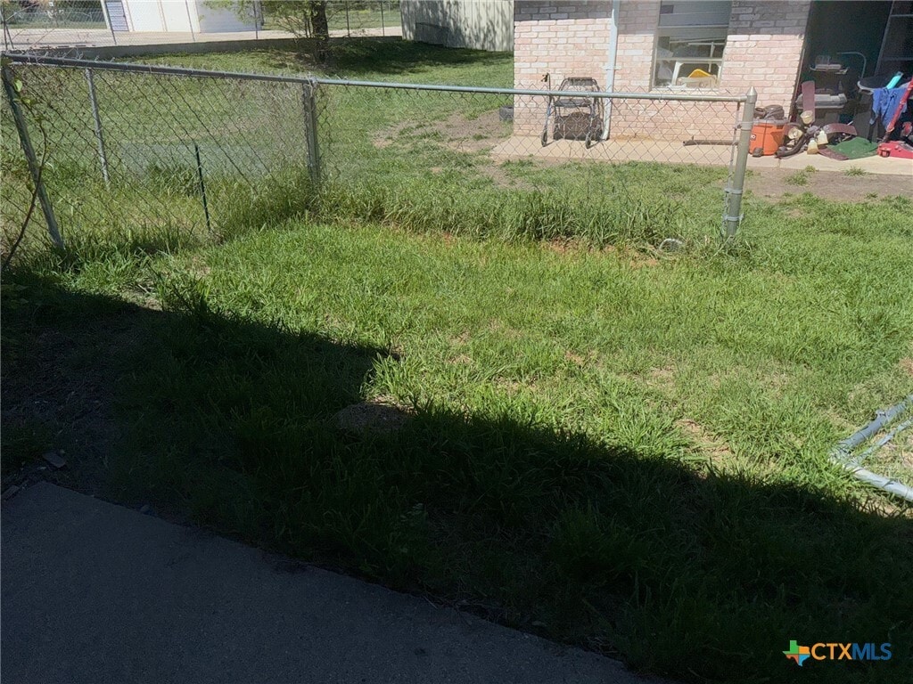 Building Photo - 1207 Charisse St