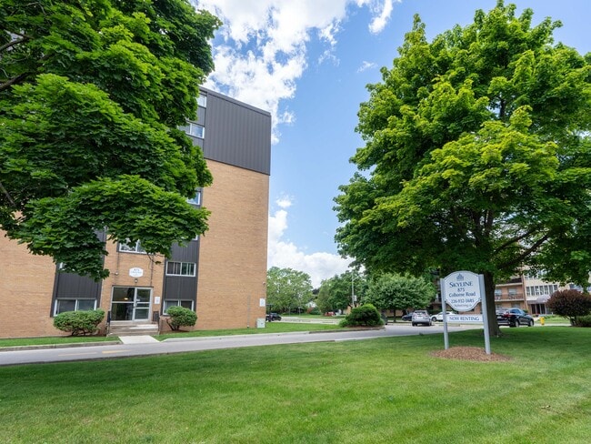 Building Photo - Patricia Apartments