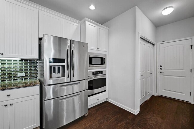 Foto del edificio - 7301 Bandera Ranch Trail