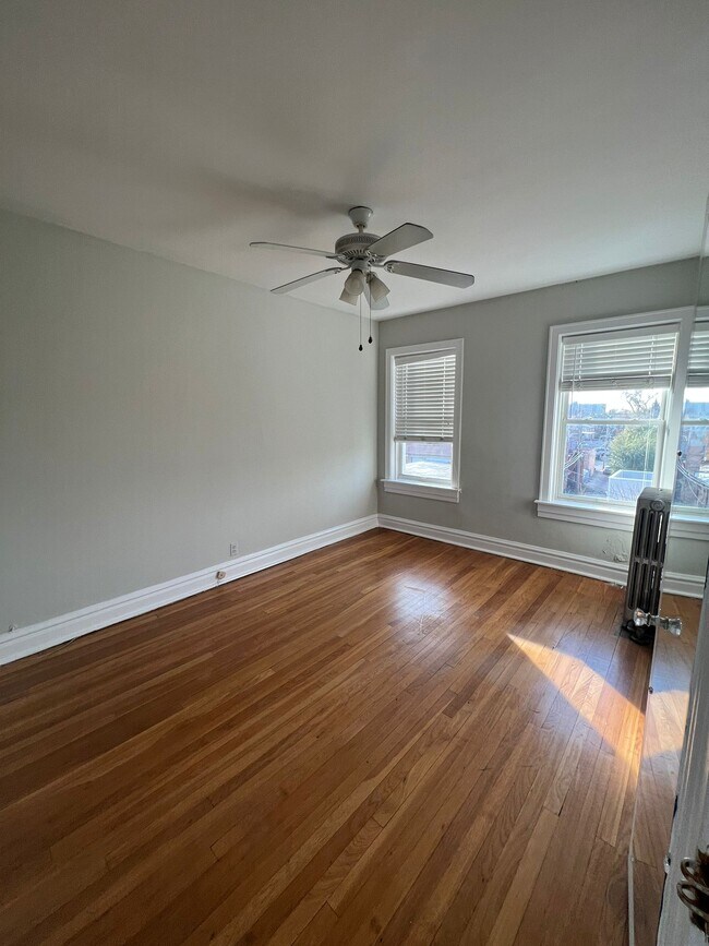 Foto del edificio - 2607 W Jarlath St