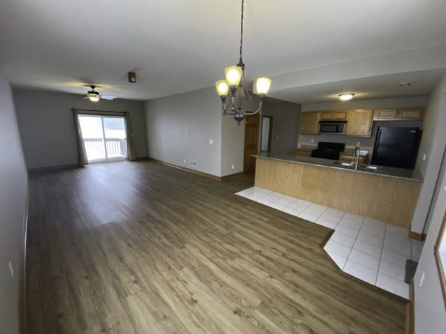 Primary Photo - 347 Mosaic Ln