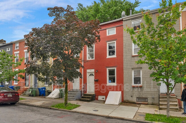 Building Photo - 915 W Lombard St