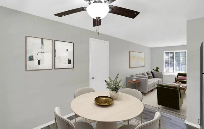 Foto del edificio - 802 Woodlark Dr