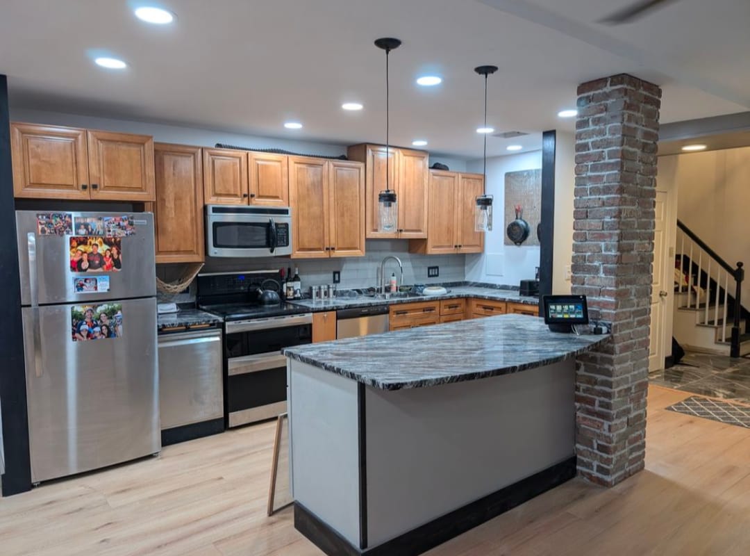 Kitchen - 200 Market St