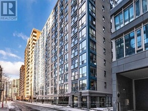 Building Photo - 75 Dalhousie St