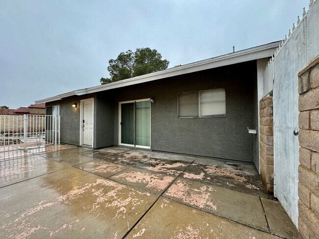 Building Photo - Home For Rent! 2 Master rooms