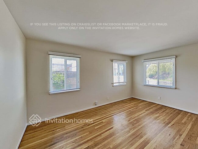 Foto del edificio - 14804 Rayfield Dr