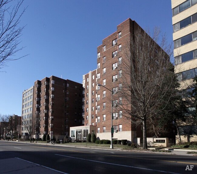 Interior Photo - The Chancery Apartments