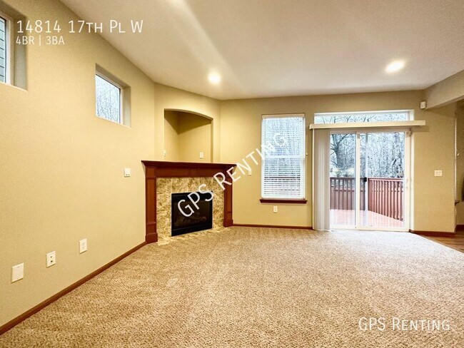 Foto del edificio - Beautiful Bed 4, Bath 2.5, home!
