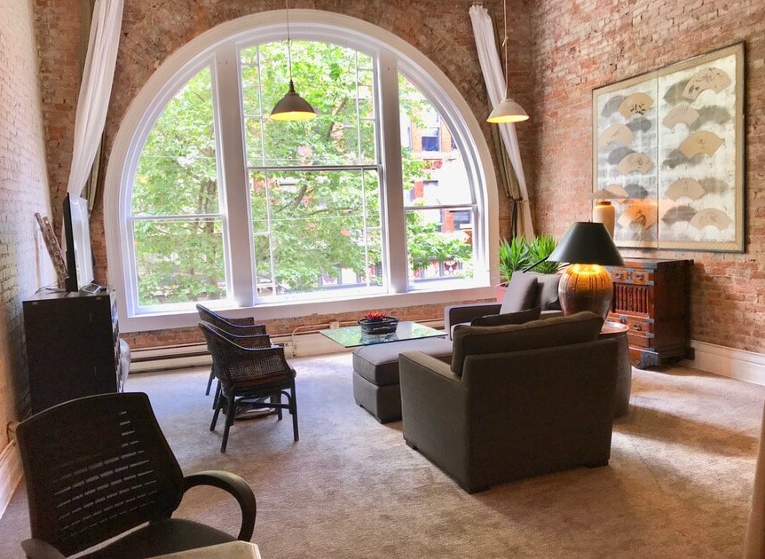 Foto principal - 114 1st Ave S