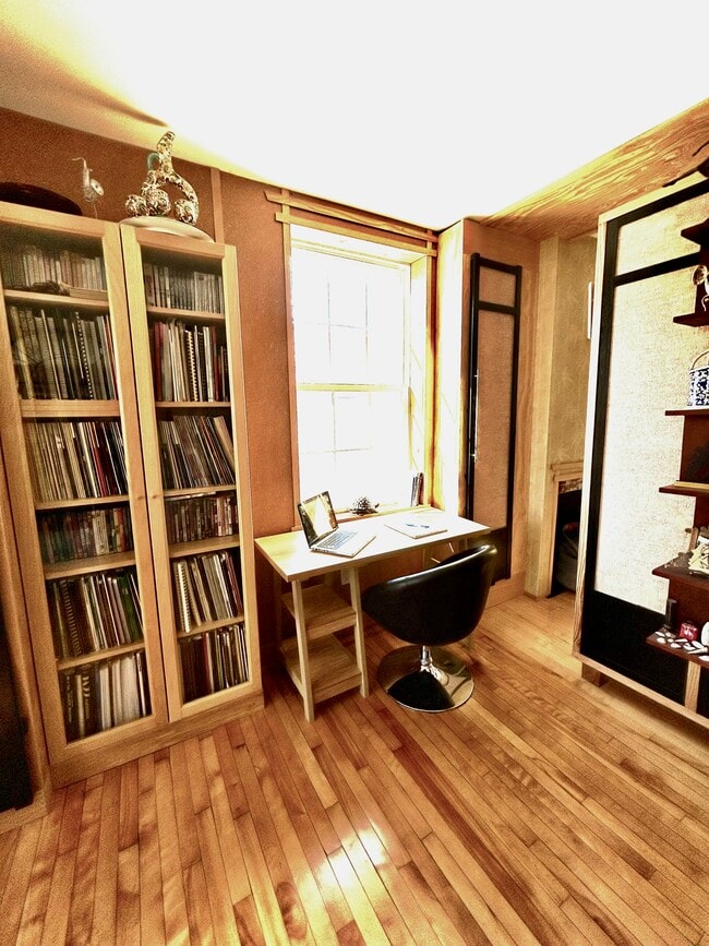 Living Room - upstairs - 241 Cumberland Ave