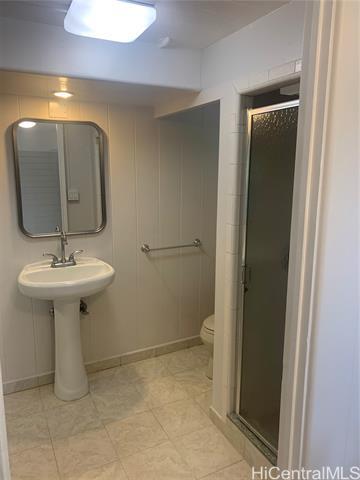 Building Photo - 554 Ahina St