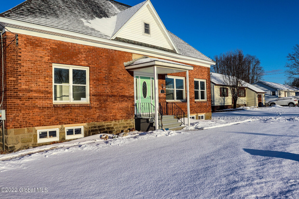 91 Kellar Ave, Schenectady, NY 12306 Townhome Rentals in Schenectady