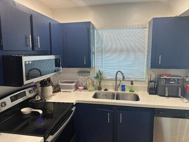 Building Photo - 6001 Shakerwood Circle 203, Tamarac, FL 33319