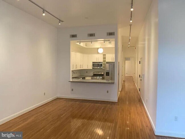 Foto del edificio - 261 N 3rd St