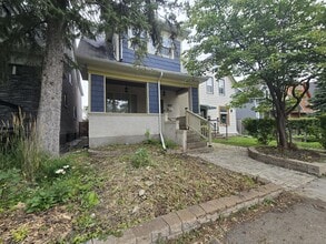 Building Photo - 637 Warsaw Ave
