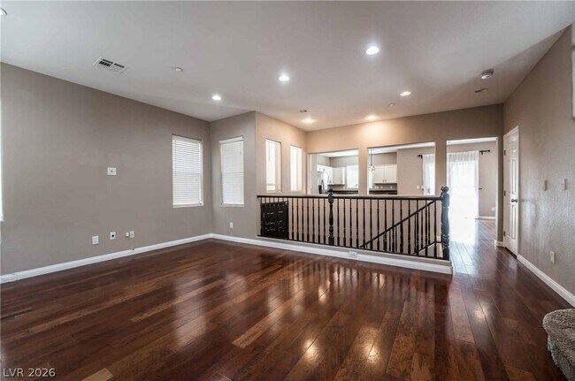 Foto del edificio - 6635 Weeping Pine St