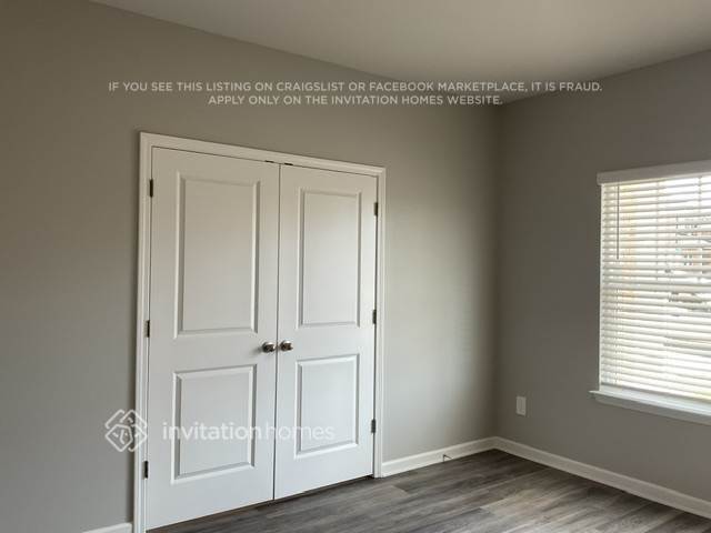 Foto del edificio - 7761 Halifax Wy