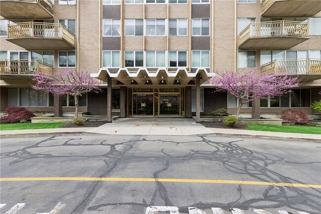 Foto del edificio - 1400 East Ave