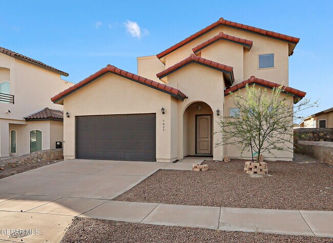 Foto del edificio - 7825 Enchanted View Dr