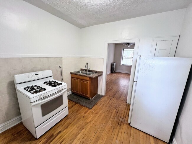 Foto del edificio - 3205 W Cortland St