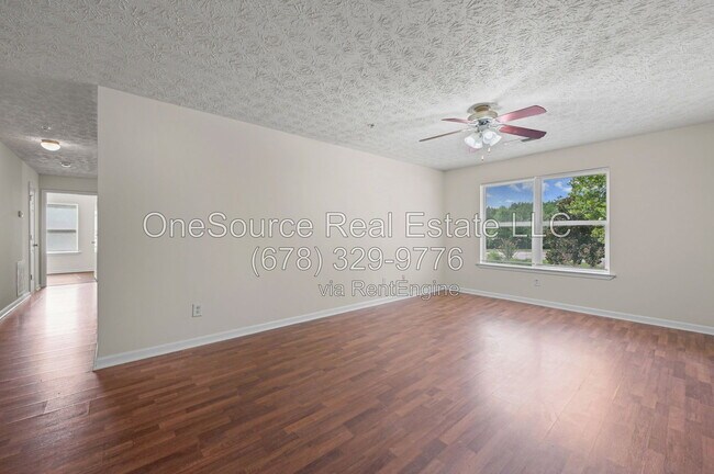 Foto del edificio - 3202 Fairington Club Dr