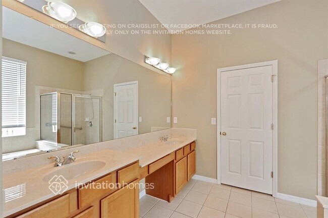 Foto del edificio - 22744 Robins Nest Ct