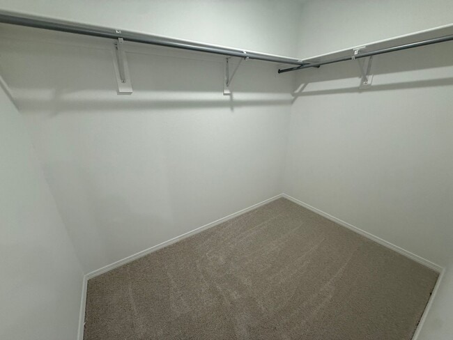 Building Photo - 1028 Raven Walk Dr