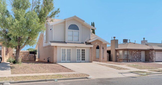 Foto del edificio - 5917 Chippendale Ave