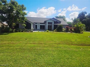 Building Photo - 6737 Plantation Pines Blvd