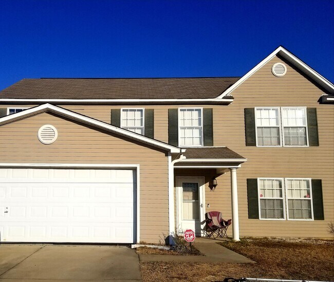 Building Photo - 391 Fox Trot Dr