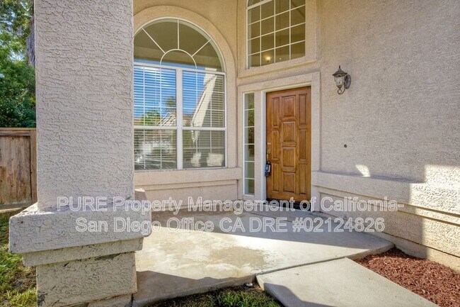 Building Photo - 1069 Felicidad Dr