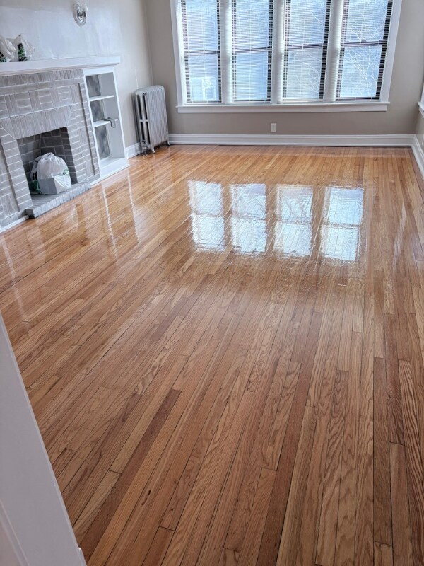 Photo - 2650-2652 E 74th St (Chicago, IL)