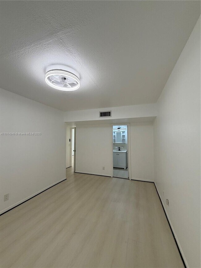 Foto del edificio - 125 SW 1st Ave