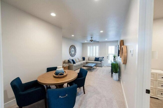 Building Photo - 2249 N Coral Canyon Blvd