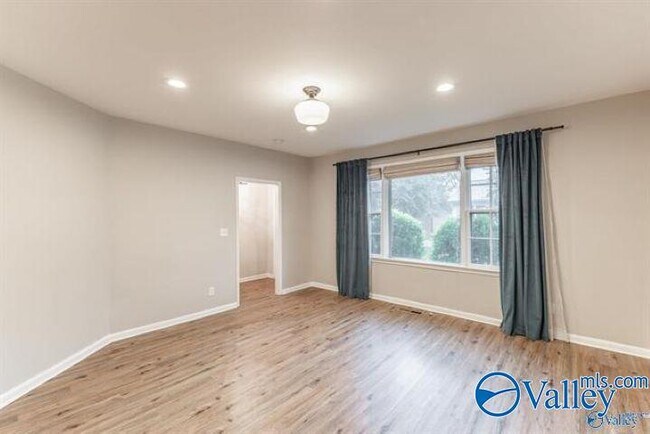Foto del edificio - 3607 Dubose St SW