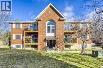 Building Photo - 565 Greenfield Ave