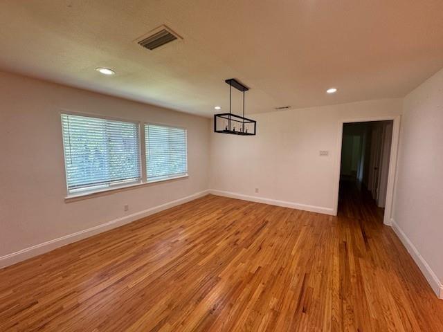 Foto del edificio - 3442 Timberview Rd
