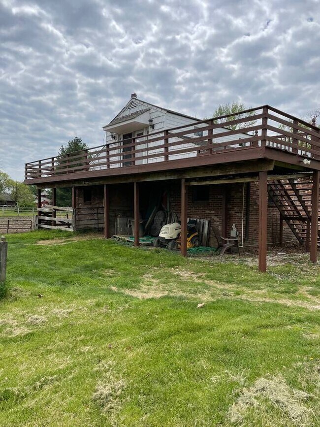 Building Photo - 9375 Cooper Rd