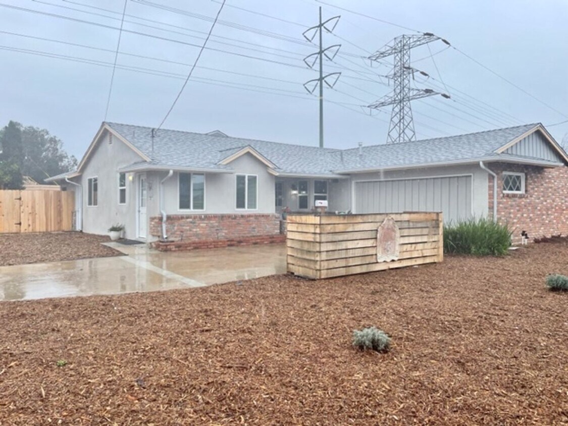 Primary Photo - Completely Renovated Clairemont Home