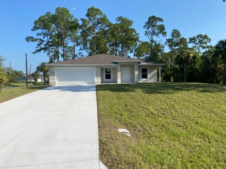 Building Photo - 5005 Tradewinds