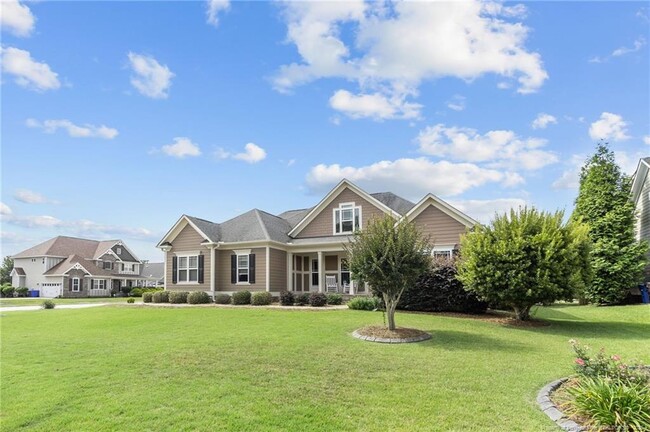 Building Photo - 3048 Southridge Ct
