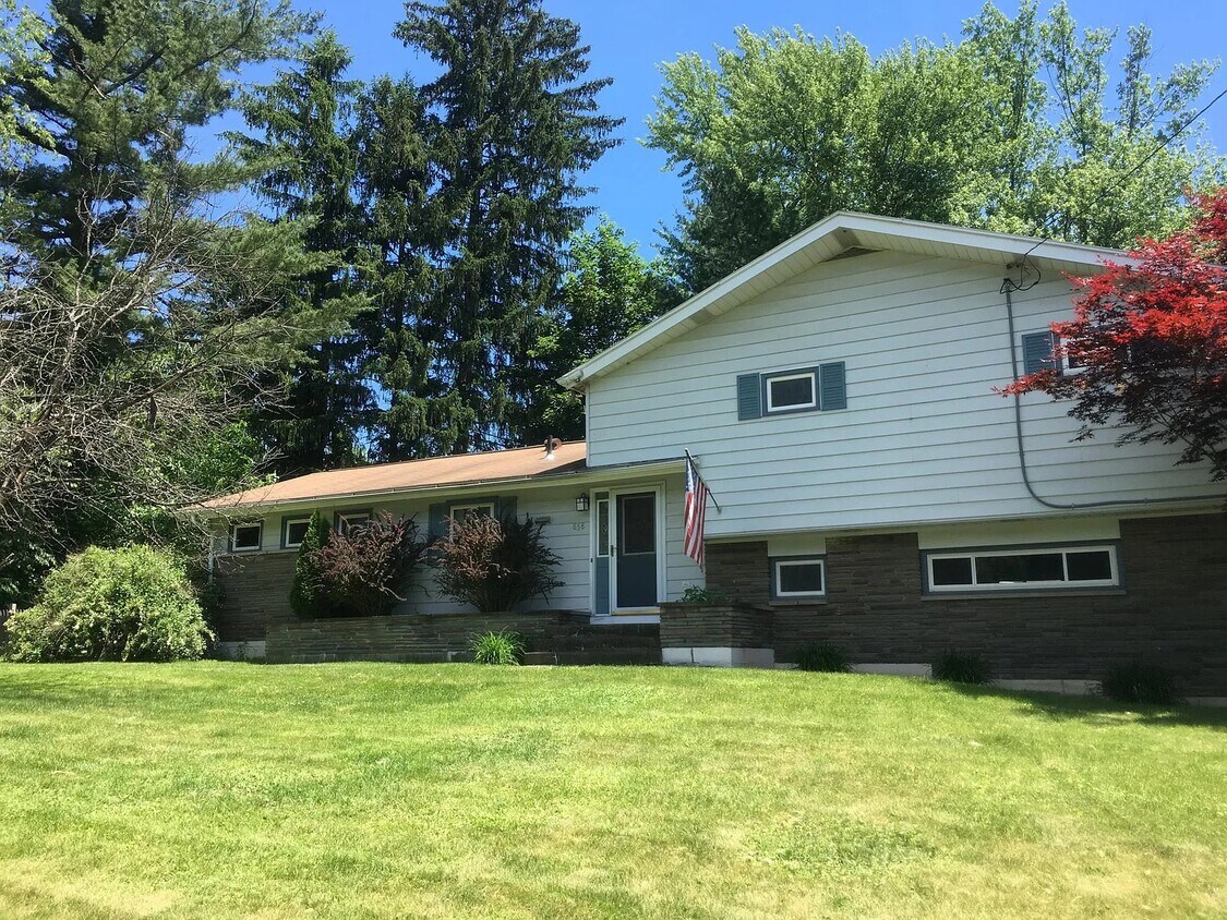 858 Warner Rd, Niskayuna, NY 12309 House Rental in Niskayuna, NY