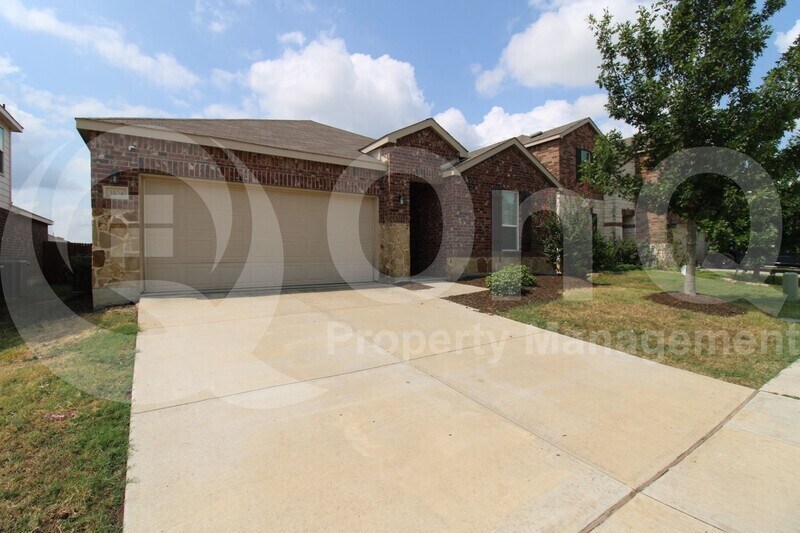 Primary Photo - 3104 Walker Creek Dr
