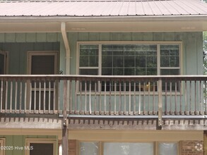 Building Photo - 205 E New Jersey Ave