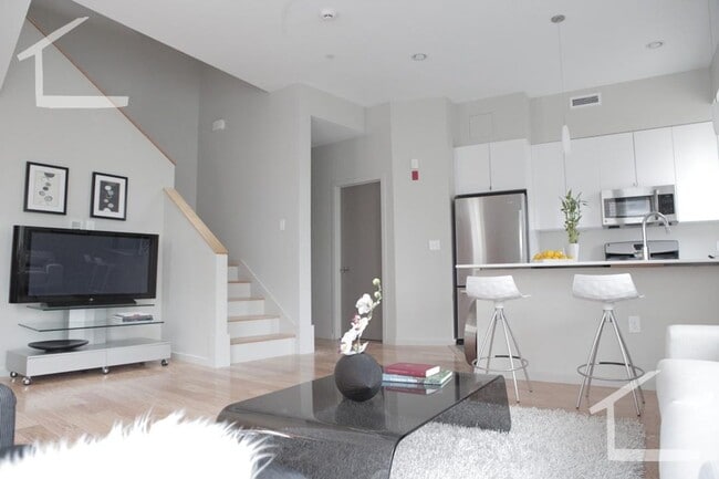 Photo - Luxury Allston 4-bed+2.5-bath+2-parking Townhome