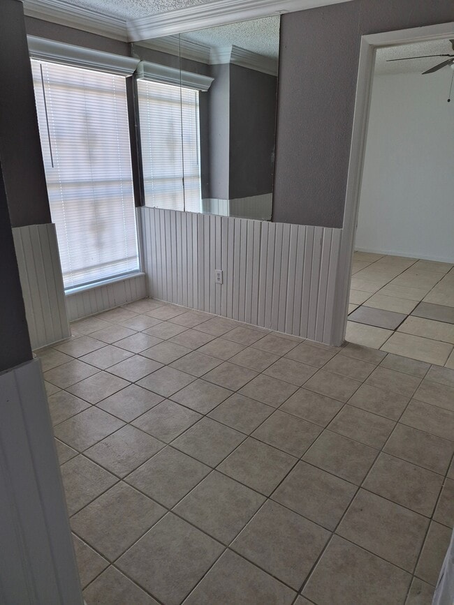 Photo - 10110 Forum Park Dr (Houston, TX) Apartment