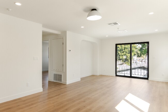 Building Photo - 2845 Marsh St