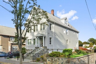 Building Photo - 45 Mead Ave