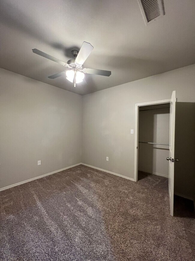 Building Photo - 3 Bedroom Home In Cooper ISD!